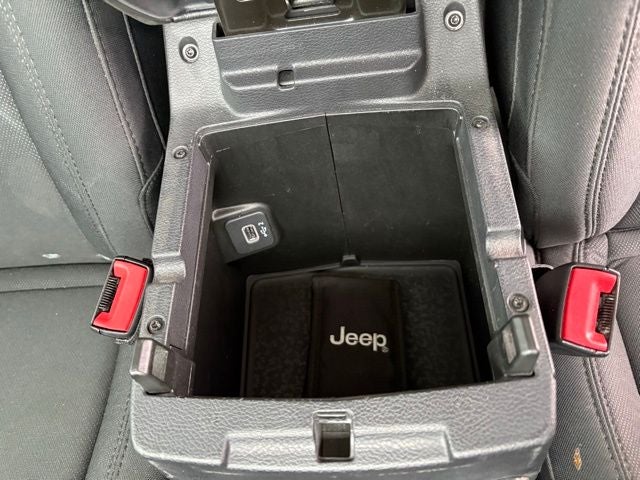 2020 Jeep Wrangler Unlimited Willys