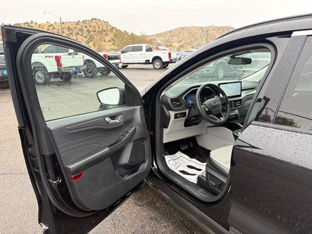 2024 Ford Escape Plug-In Hybrid Base