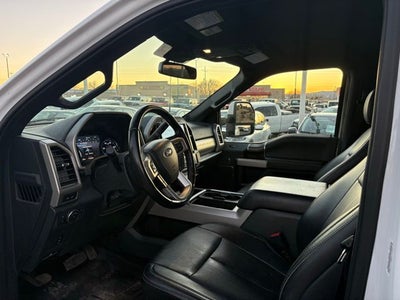 2022 Ford F-250SD Lariat