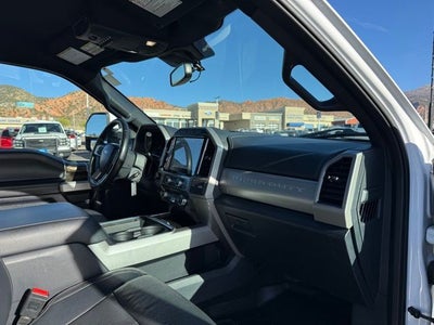 2022 Ford F-250SD Lariat