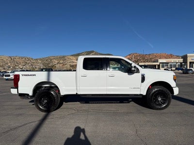 2022 Ford F-250SD Lariat