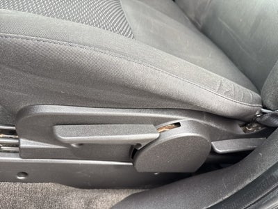 2006 Pontiac Torrent Base