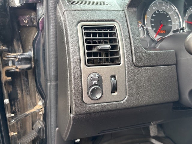 2006 Pontiac Torrent Base