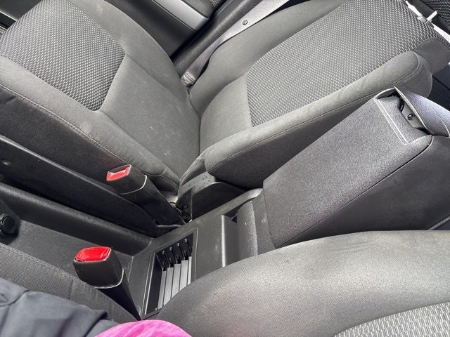 2006 Pontiac Torrent Base