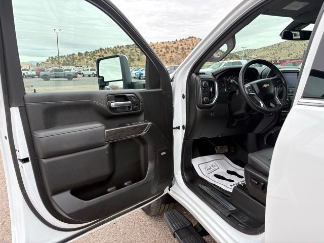 2022 Chevrolet Silverado 3500HD LTZ