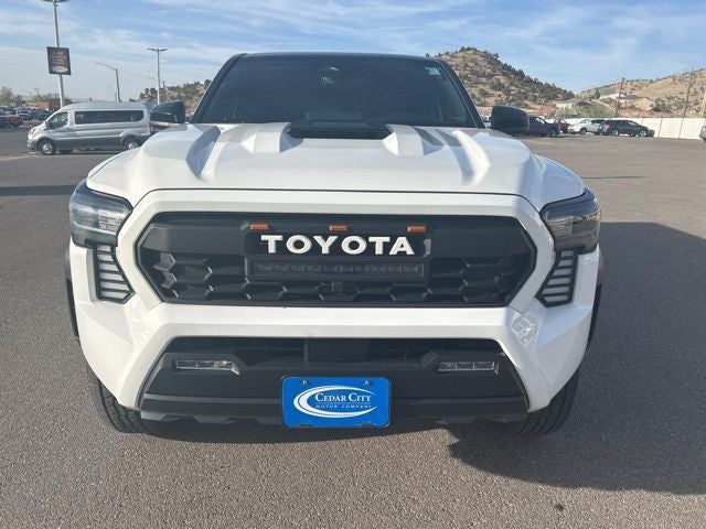 2025 Toyota Tacoma Hybrid TRD Off Road