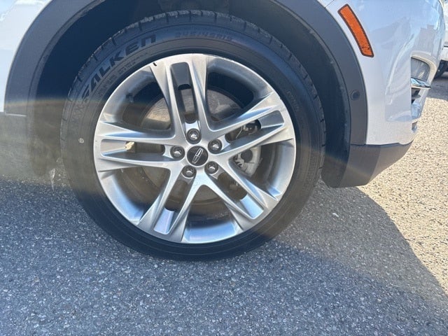 2015 Lincoln MKC Base