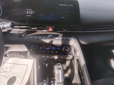 2022 Hyundai Elantra N Base